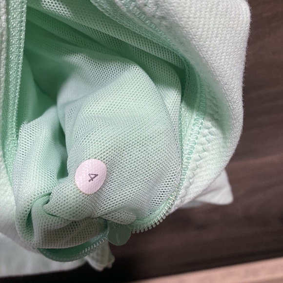 Lululemon jacket - Picture 5 of 5